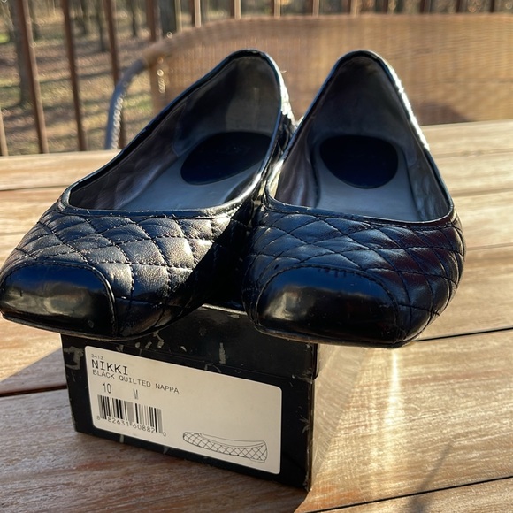 Saks Fifth Avenue black quilted ballet flat Nikki - Picture 3 of 5